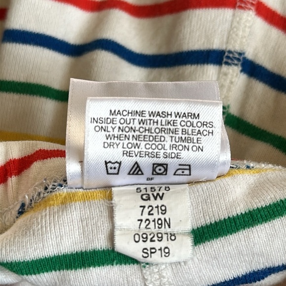 Hanna Andersson Rainbow Colorful Striped Shorts 5 Red Blue Yellow Pink Green 5 - Picture 4 of 4